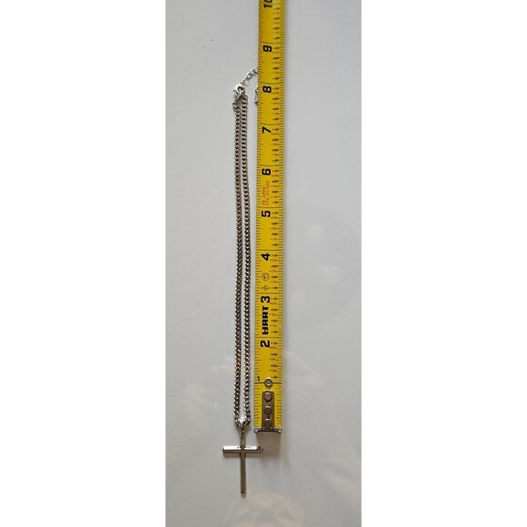 Sterling Silver Cross Pendant Necklace In Gift Box - Picture 2 of 3